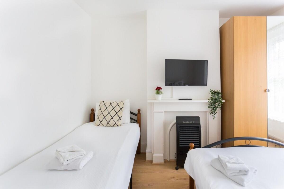 City Center Camden Market Budget Apartment And Rooms London Bagian luar foto