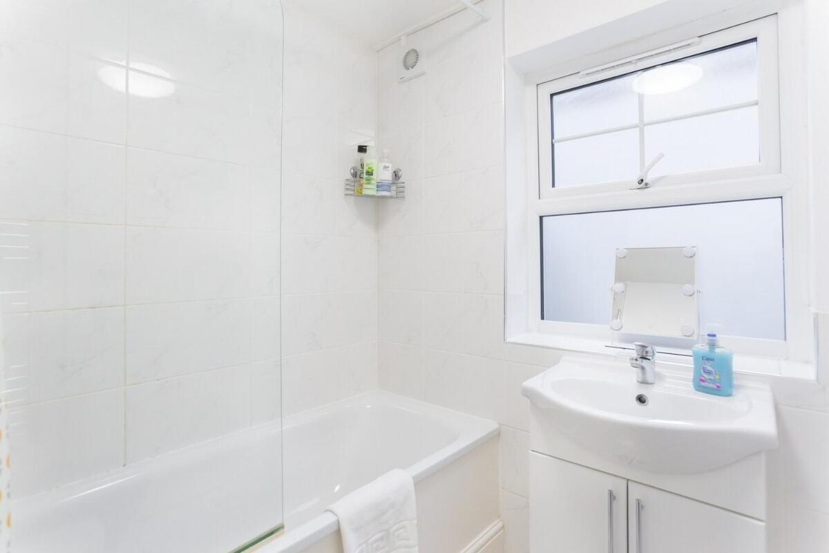 City Center Camden Market Budget Apartment And Rooms London Bagian luar foto